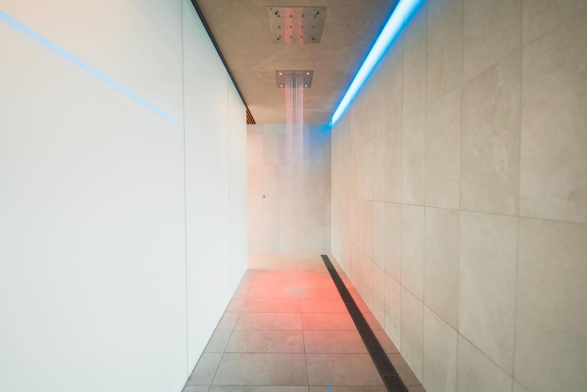 Sky21 Lux With Pool, Gym, & Views Apartamento *